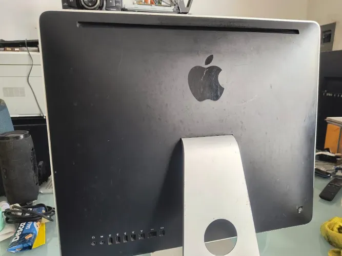 iMac para reparo ou retirada de peças