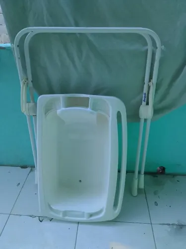 Banheira com suporte