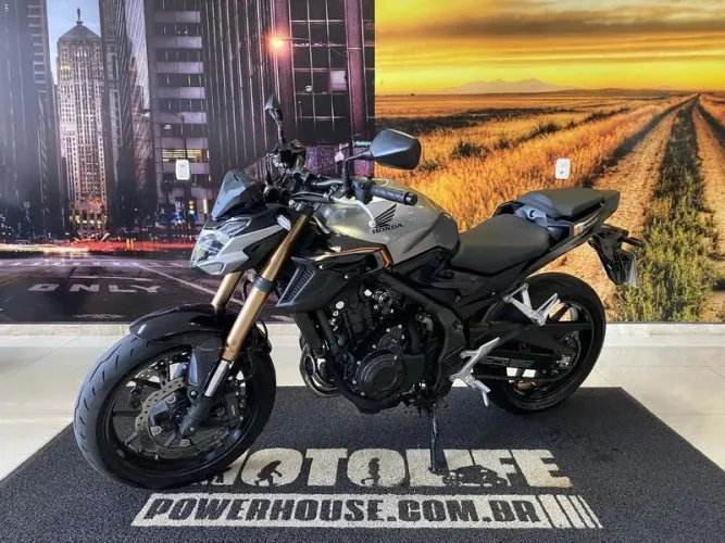HONDA CB 500F 2023