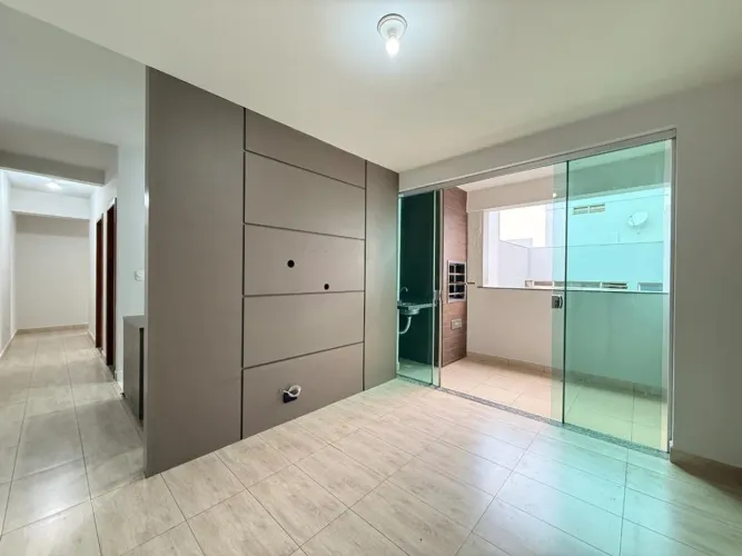 Apartamento para alugar em Maringá, Zona 07, com 3 quartos, com 71.86 m², Auguste Rodin