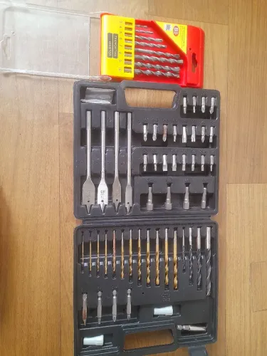 Furadeira Black Decker