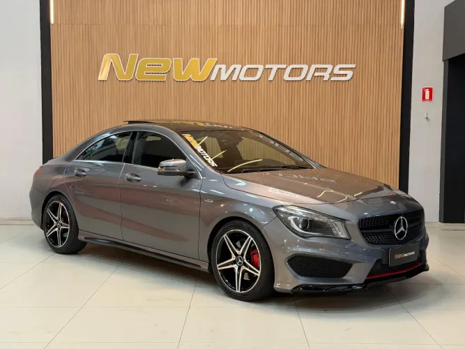 Mercedes-Benz CLA-250 Sport 4matic 2.0 16V 211cv Aut. 2015