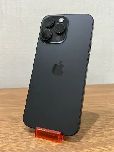 iPhone 16 Pro Max - 256GB - Garantia Apple