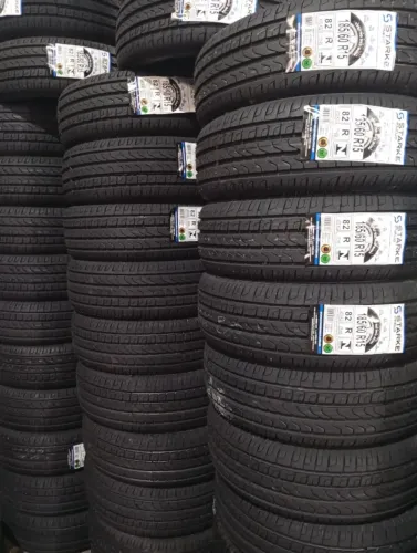Pneu 205/60 R16 Aro 16 Starke - Rodagem Alta, Pronto para Uso