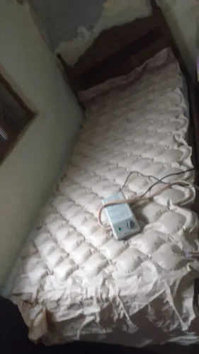 Colchão Antiescara Pneumático De Ar Inflável Para Acamados
