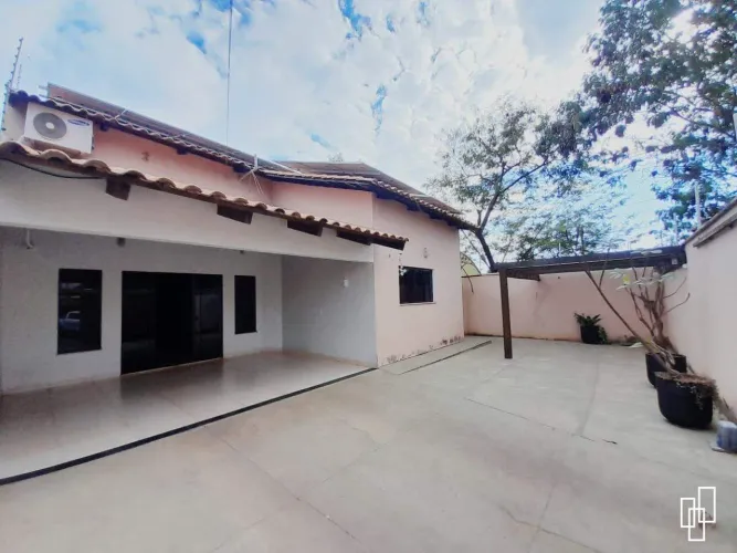 CASA MOBILIADA PARA LOCAÇÃO NA ARSO 33 | ESPAÇO, CONFORTO E EXCELENTE LOCALIZAÇÃO