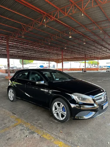 Mercedes-Benz Classe A 200 1.6 TB 16V Urban 156cv Aut. 2014