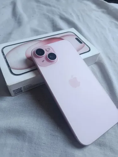 iPhone 15 