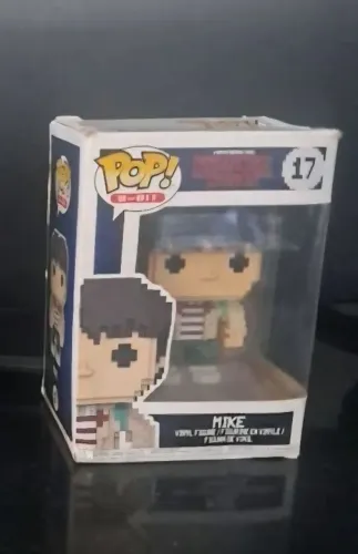 Funko pop mike stranger things 8 bit