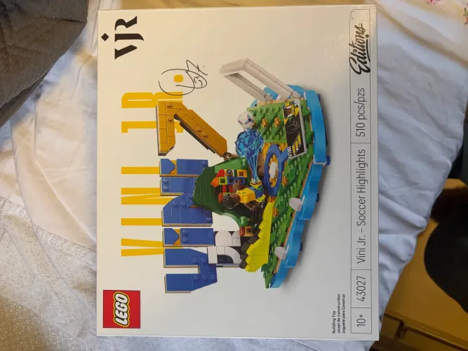 Lego set Vini Jr