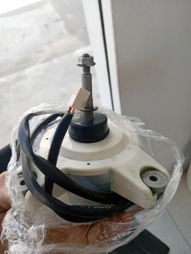 Motor condensador BLDC de ar condicionado EOS de 9.000 BTUs e 12000 BTUs 