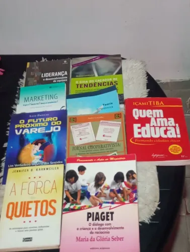 Venda de Livros de Marketing de vendas, economia e desenvolvimento pessoal!
