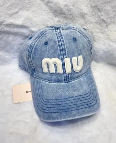 Boné MIU MIU PREMIUM IMPORTADO 