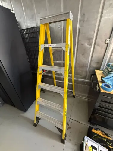 ESCADA WERNER INDUSTRIAL TYPE IAA - FIBRA DE VIDRO - 170KG