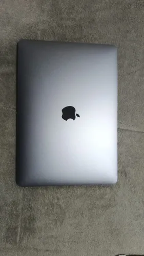 MacBook