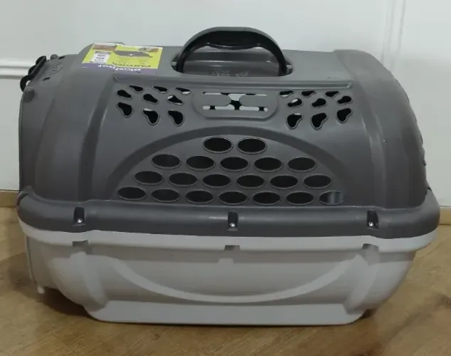 Caixa de Transporte Pet Tamanho 3 para Cães e Gatos - Estado de Nova