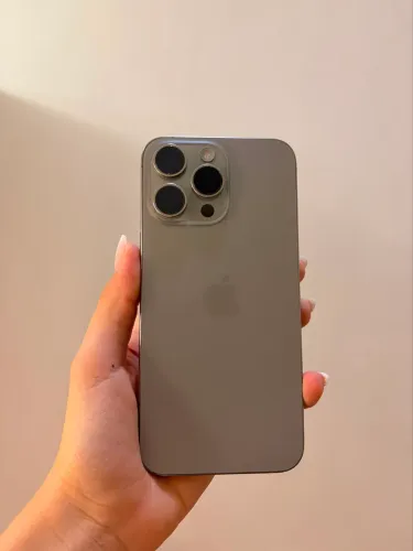 iPhone 15 Pro Max