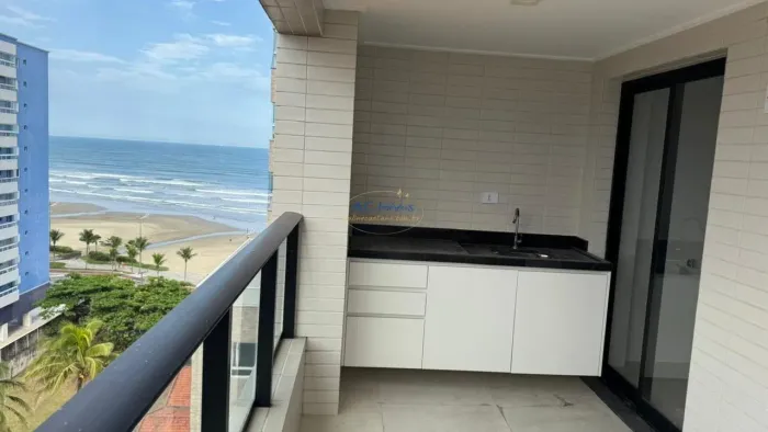 FRENTE MAR COM PISCINA BORDA INFINITA