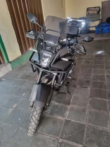 Honda NX500 