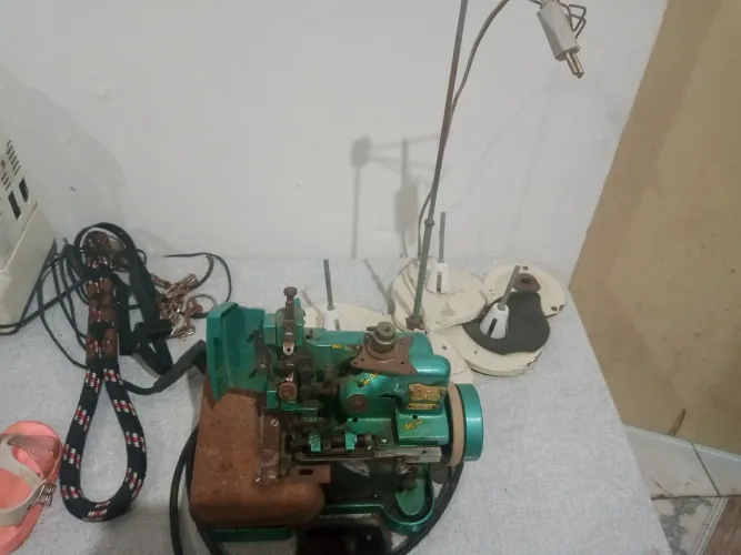Máquina de costura