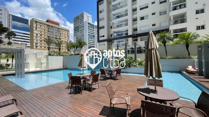 Apartamento com 2 suítes, 02 vagas, bairro Água Verde, Condomínio Younique - Curitiba/PR