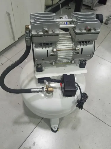 Compressor odontológico