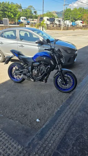 MT 07 AZUL 2023