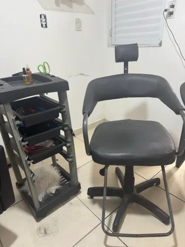 Carrinho auxiliar salão beleza 
