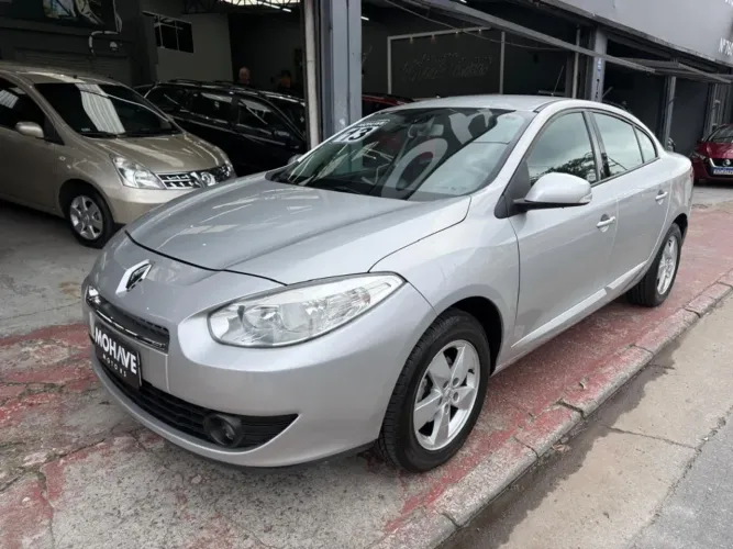 Renault Fluence Sed. Dynamique 2.0 16V Flex Aut. 2013