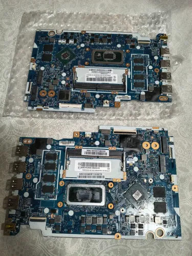 Vendo placa mãe notebook Lenovo idealpad 3para retirada de peças.