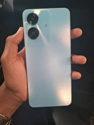 Realme note 60