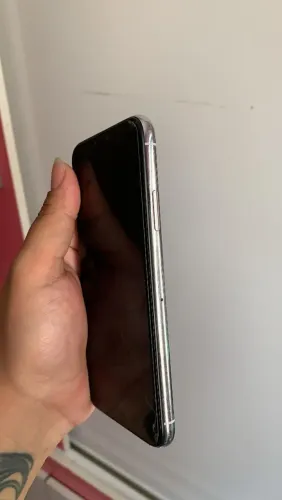 iPhone Xs 