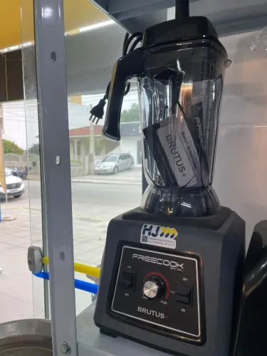 MB LIQUIDIFICADOR BLENDER BRUTUS