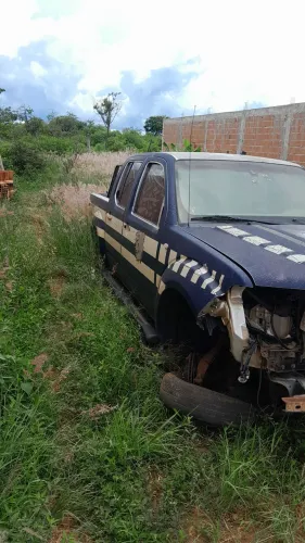 Frontier inteira ou separada as peças  lata leia o anuncio 