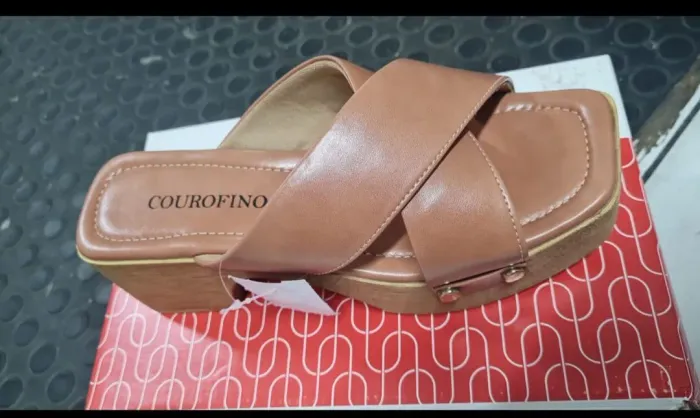 Sandália plataforma Couro Fino