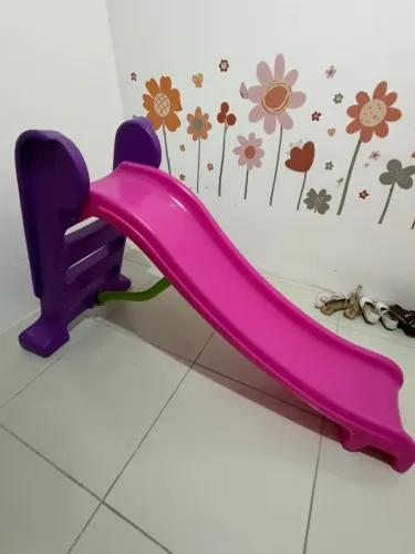Escorrego infantil Rosa