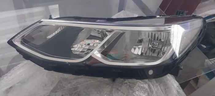 Farol Para Automóvel 