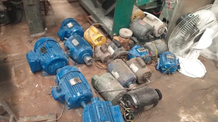 Vendo motores elétricos diversos