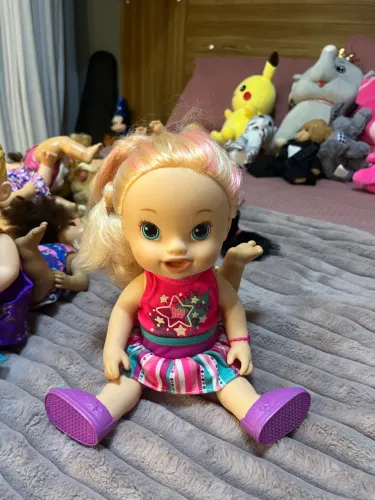 Boneca baby a Live