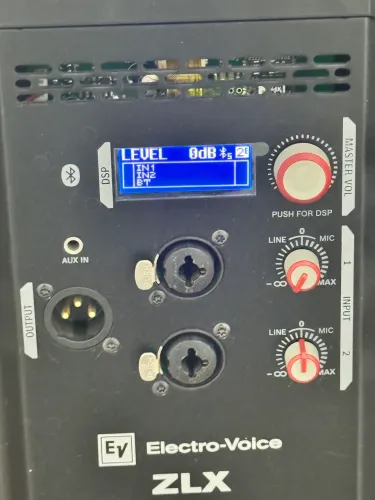 Caixa ativa eletrovoice zlx15bt