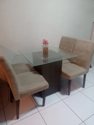 Mesa 4 Cadeiras