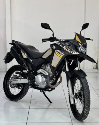 XRE 300 ADVENTURE