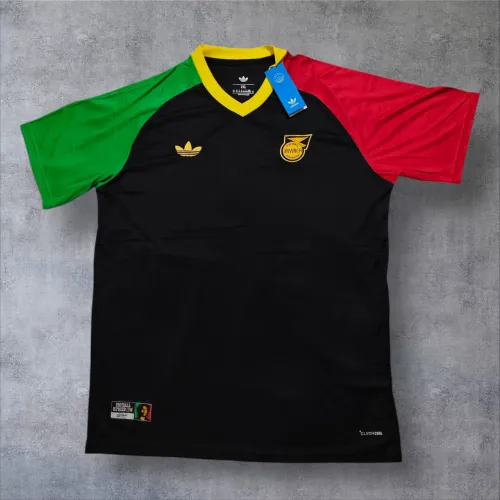Camisa Pré-jogo II Jamaica 26 x Bob Marley