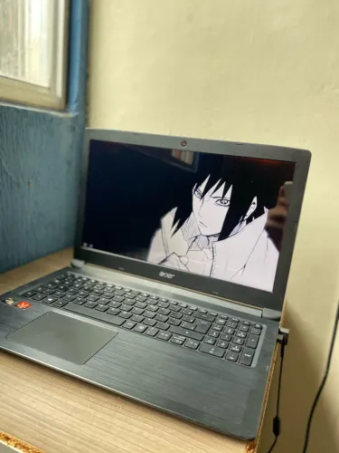 Notebook Acer i5 7 geração