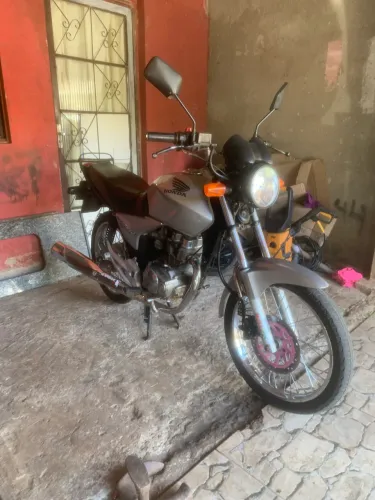 Titan esd em dia