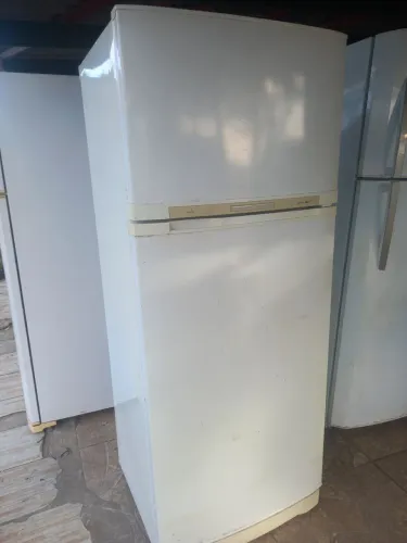 Geladeira frost free 127 volts