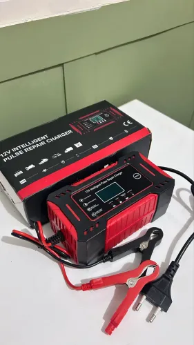 Carregador inteligente de bateria automotiva 