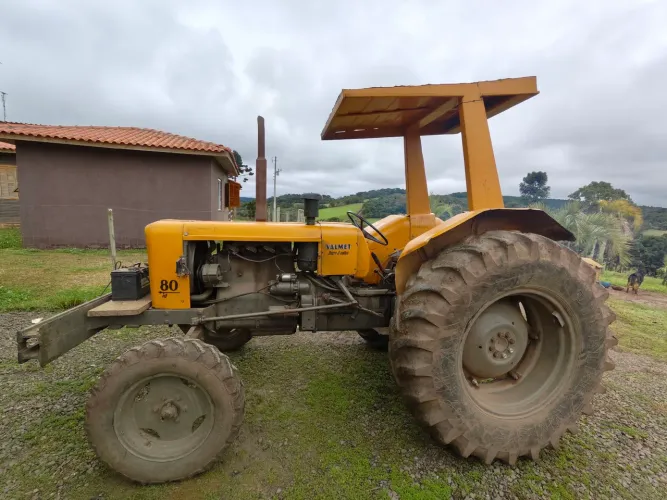 Trator Valmet 80