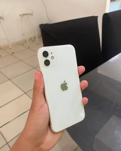 iPhone 11 64gb troco em xr com volta