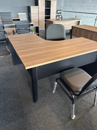 MESA DE ESCRITORIO LOJA IKONOFFICE